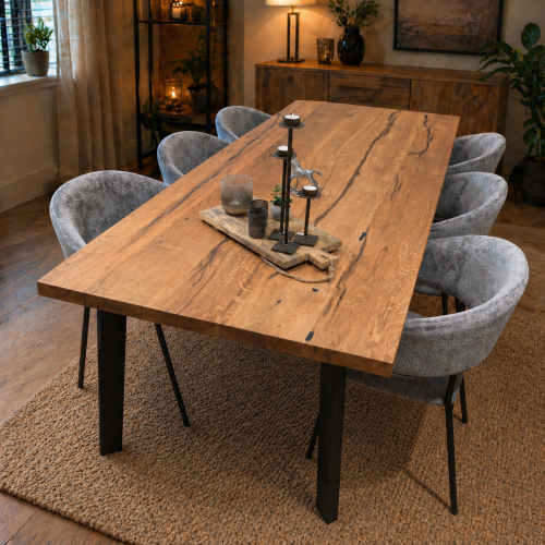 Eiken rechte tafel met schuine I poten