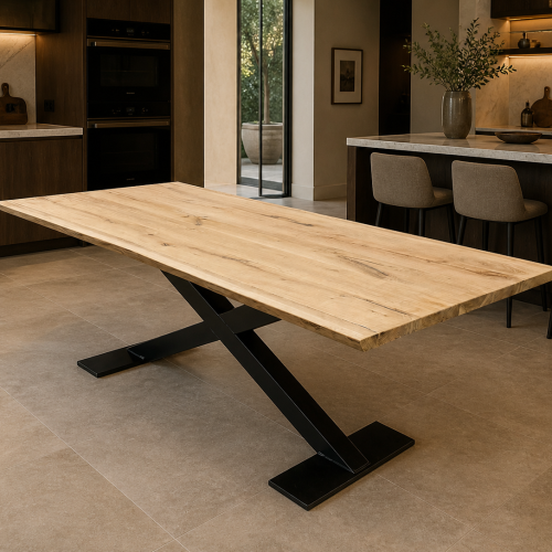 Eiken boomstamtafel met midden X tafelpoot